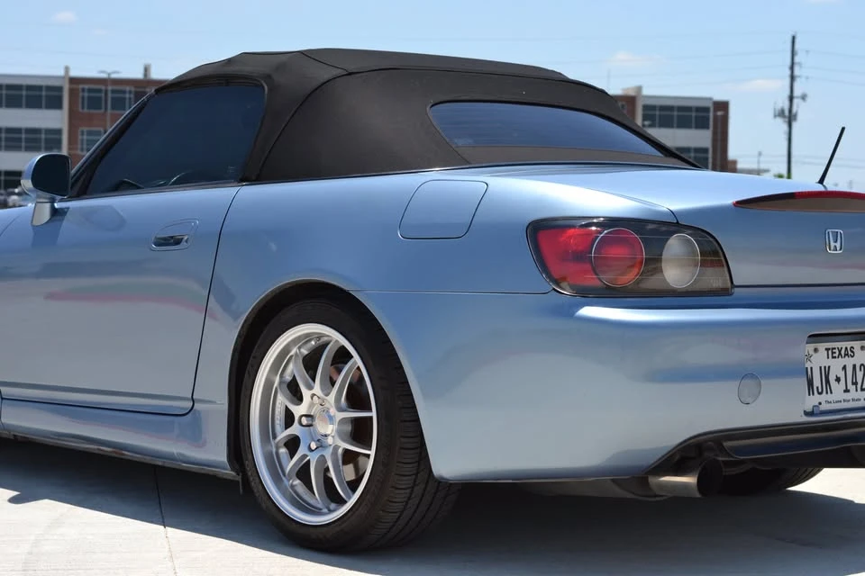 2003 Honda AP1 S2000 - Image 2 of 20