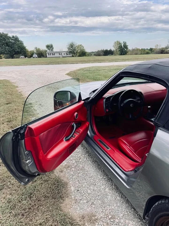 2003 Honda AP1 S2000 - Image 11 of 16