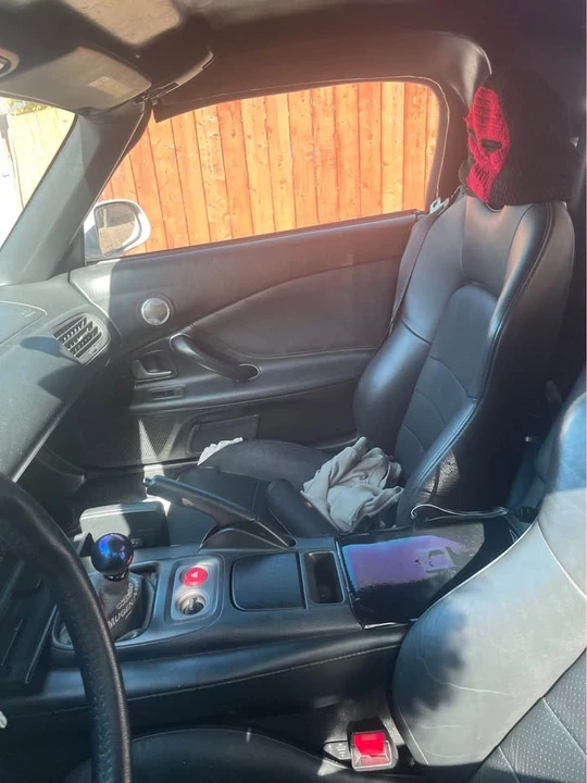 2003 Honda AP1 S2000 - Image 3 of 14