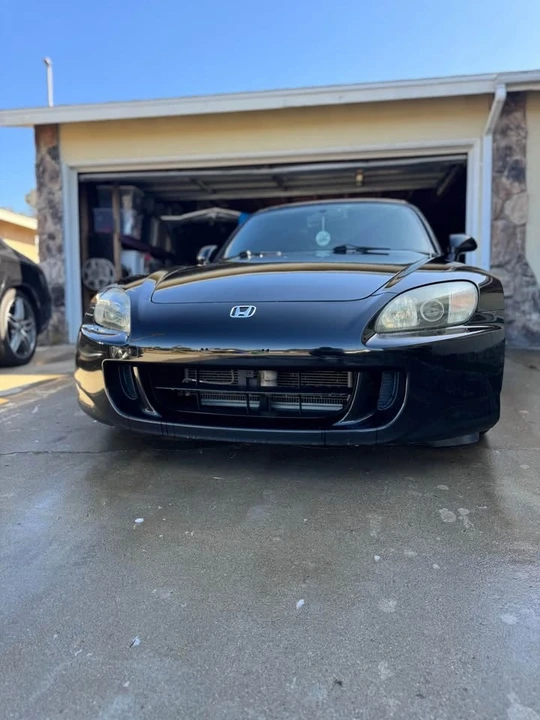 2003 Honda AP1 S2000 - Image 2 of 11