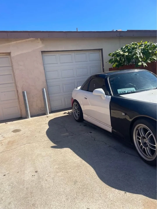 2003 Honda AP1 S2000 - Image 2 of 14