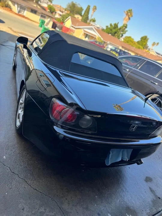 2003 Honda AP1 S2000 - Image 4 of 11