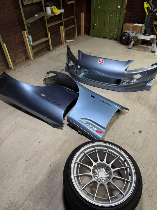 2003 Honda AP1 S2000 - Image 2 of 3