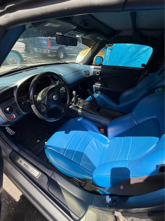 2003 Honda AP1 S2000 - Image 4 of 6