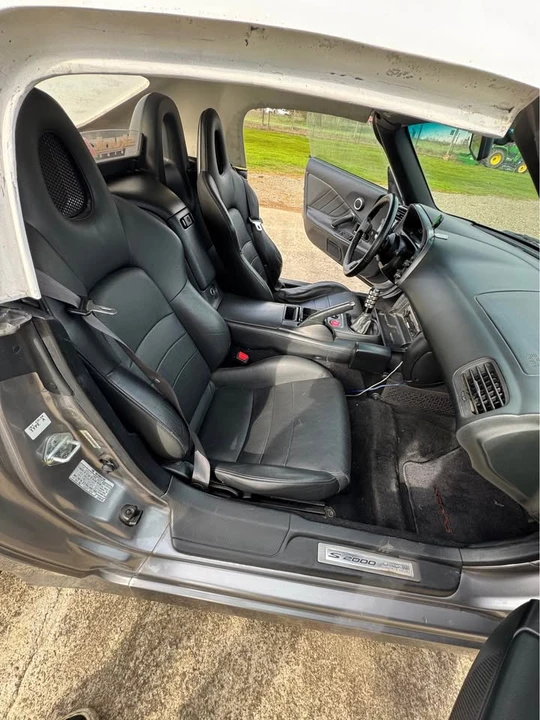 2003 Honda AP1 S2000 - Image 9 of 13