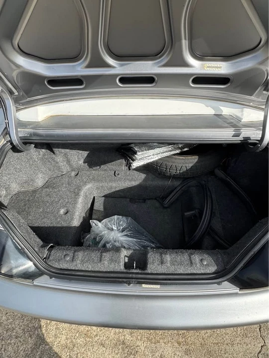 2003 Honda AP1 S2000 - Image 12 of 13