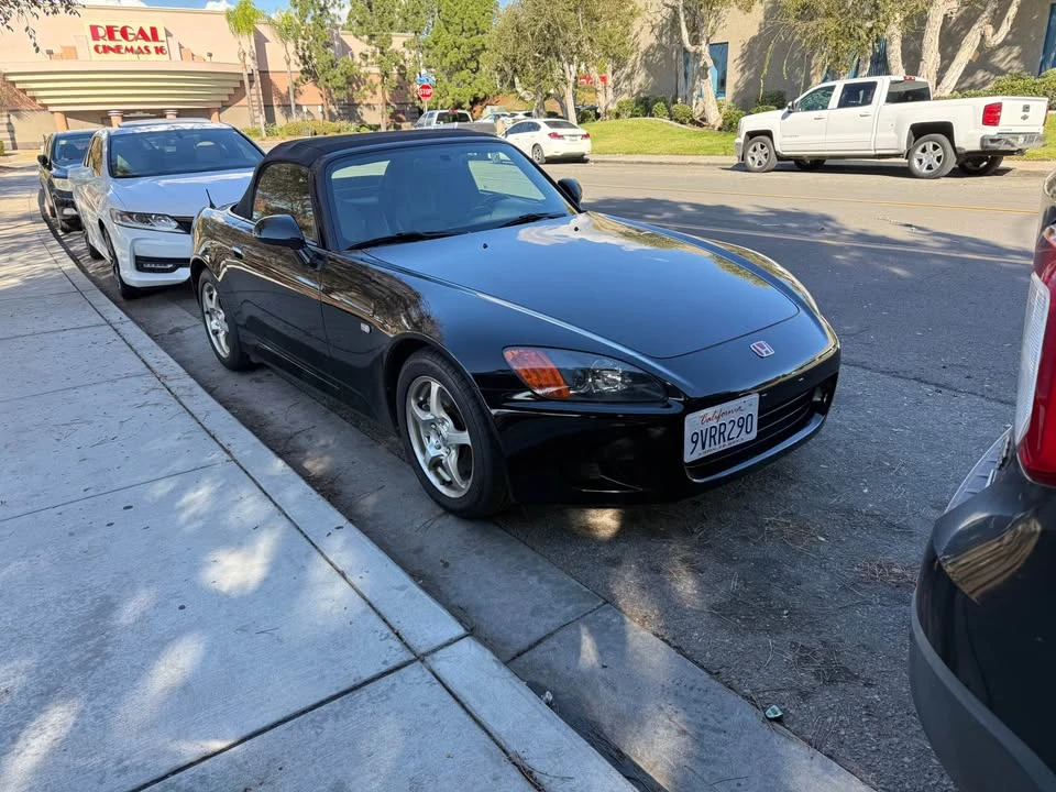 2003 Honda AP1 S2000 - Image 2 of 14