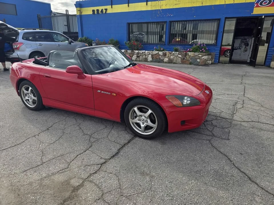 2003 Honda AP1 S2000 - Image 2 of 10