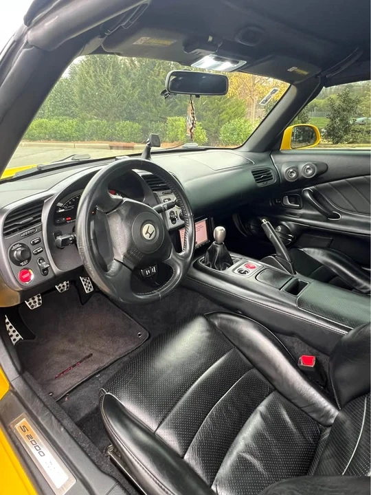 2003 Honda AP1 S2000 - Image 5 of 10