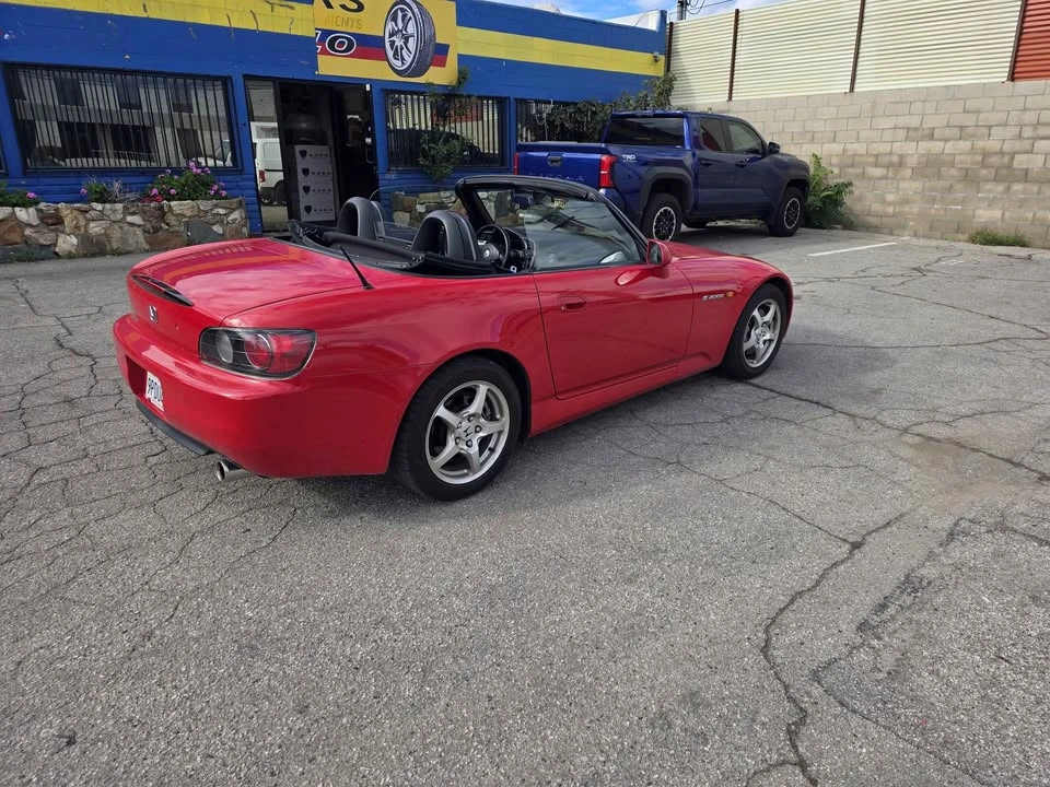 2003 Honda AP1 S2000 - Image 4 of 10