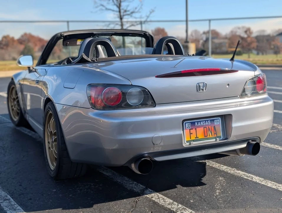 2003 Honda AP1 S2000 - Image 3 of 11