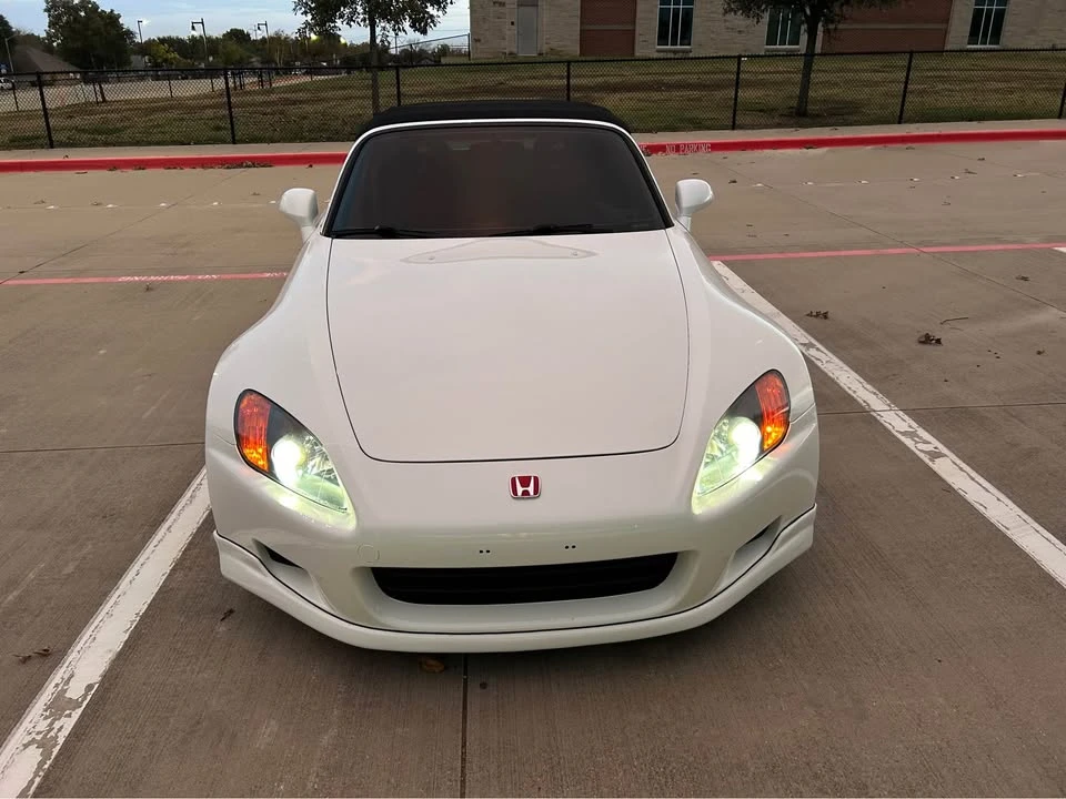 2003 Honda AP1 S2000 - Image 2 of 6
