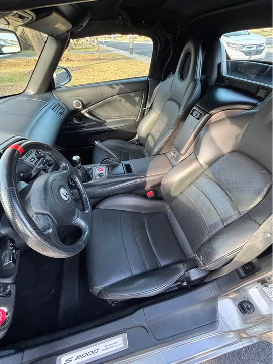 2003 Honda AP1 S2000 - Image 8 of 11