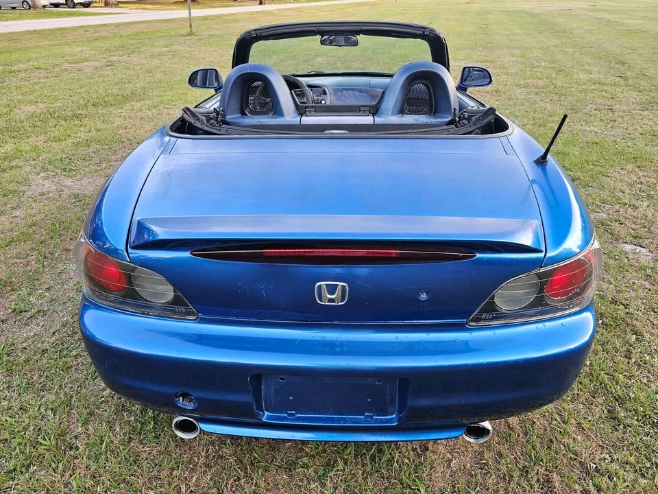 2003 Honda AP1 S2000 - Image 2 of 11