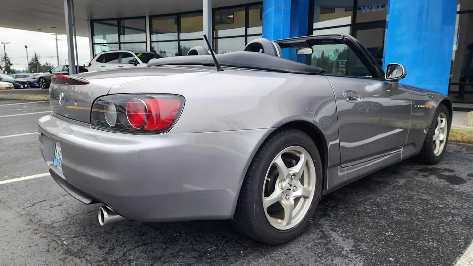 2003 Honda AP1 S2000 - Image 2 of 11