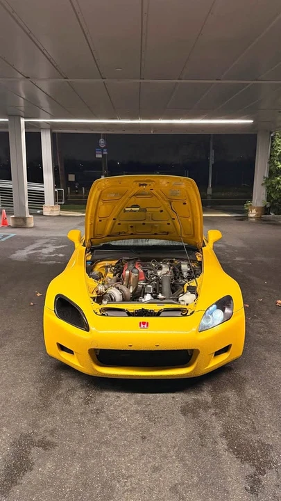 2003 Honda AP1 S2000 - Image 2 of 5