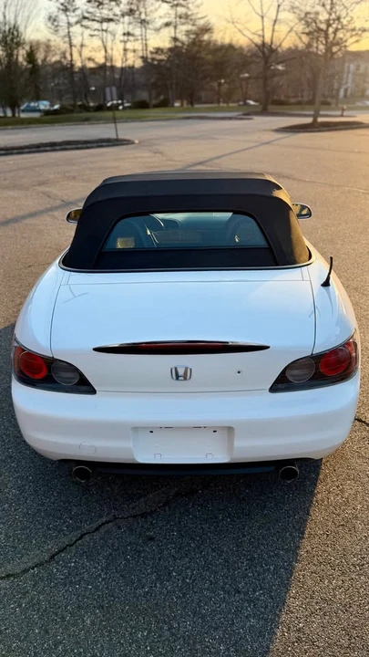 2003 Honda AP1 S2000 - Image 4 of 17