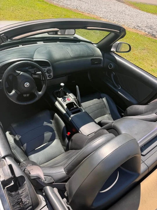 2003 Honda AP1 S2000 - Image 8 of 16