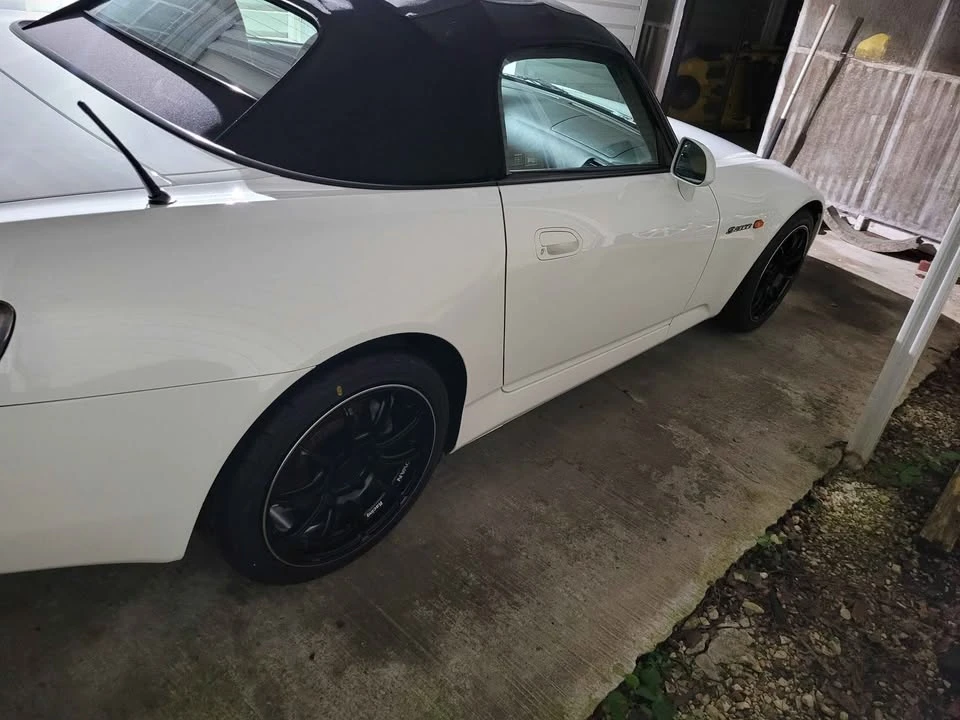2003 Honda AP1 S2000 - Image 4 of 10