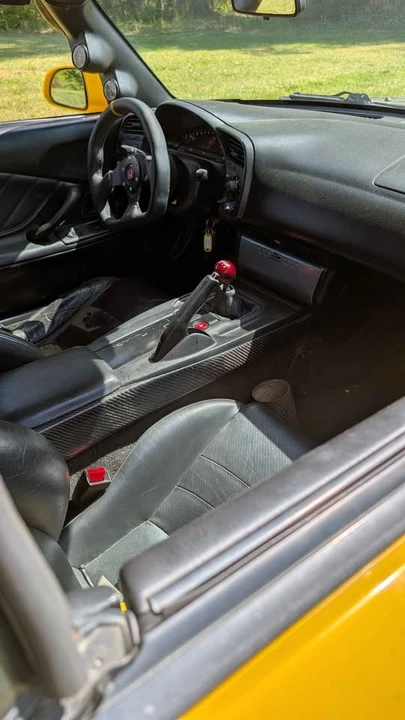 2003 Honda AP1 S2000 - Image 7 of 8