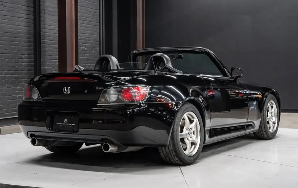 2003 Honda AP1 S2000 - Image 4 of 8