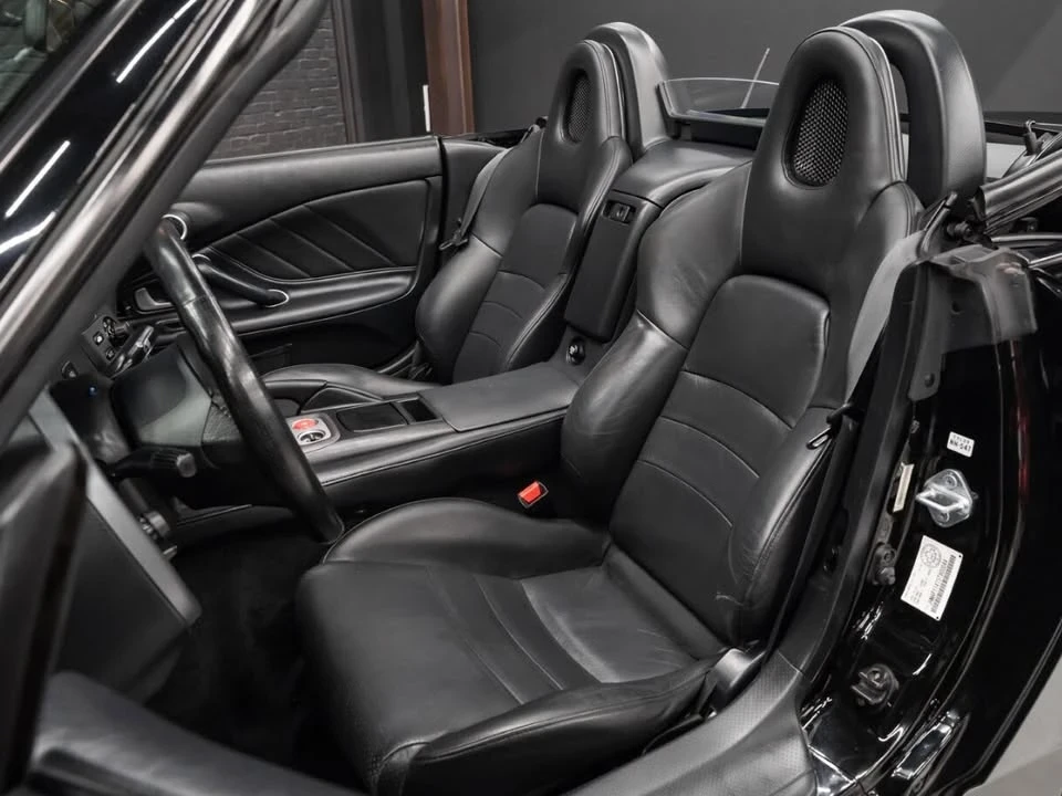 2003 Honda AP1 S2000 - Image 6 of 8