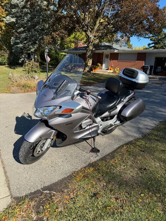 2003 Honda Motorcycles - Image 2 of 6