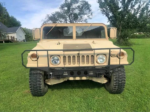 2003 Hummer AM General