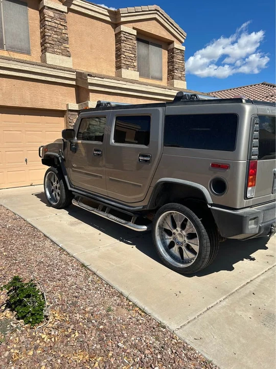 2003 Hummer Hummer H2 - Image 2 of 12