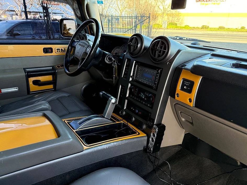 2003 Hummer Hummer H2 - Image 11 of 17