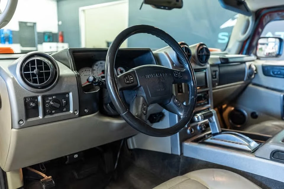 2003 Hummer Hummer H2 - Image 9 of 13