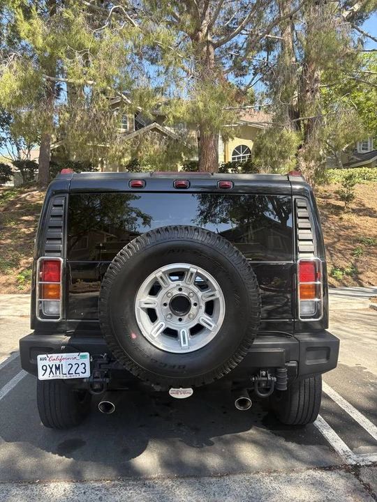 2003 Hummer Hummer H2 - Image 2 of 9