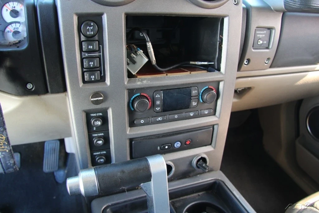 2003 Hummer Hummer H2 - Image 15 of 21