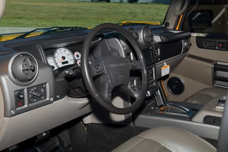 2003 Hummer Hummer H2 - Image 21 of 29