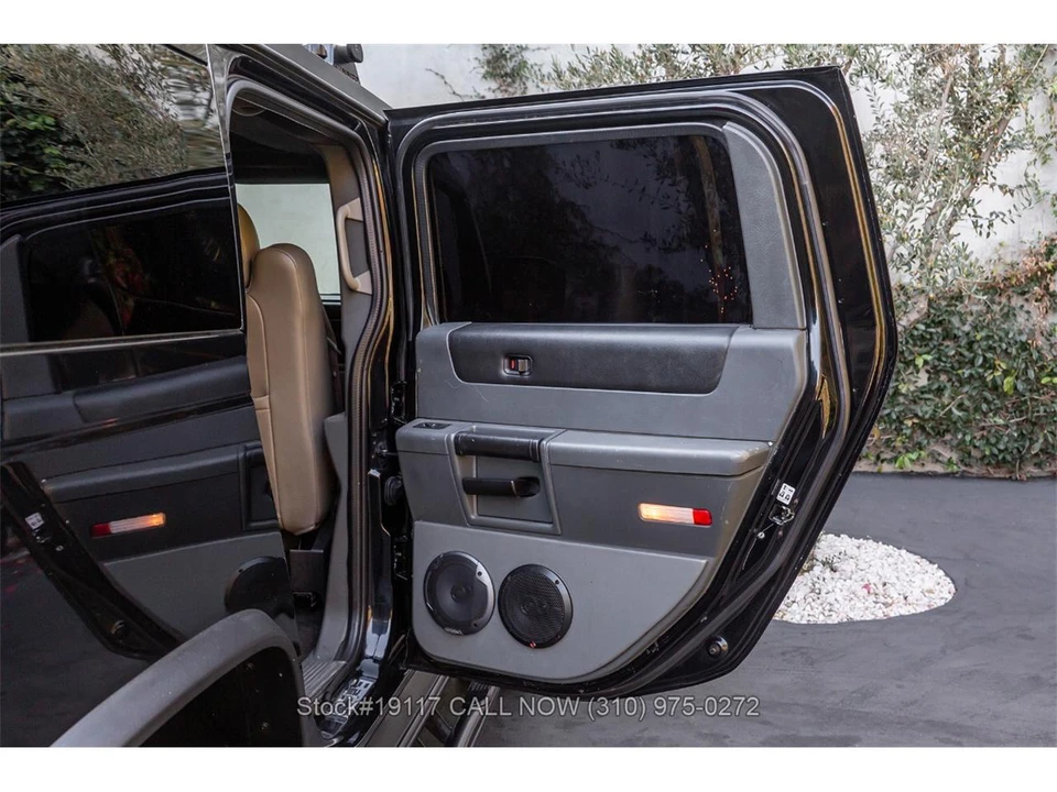 2003 Hummer Hummer H2 - Image 23 of 31