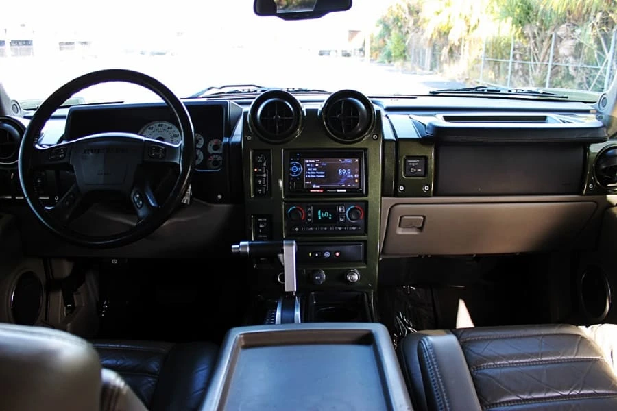 2003 Hummer Hummer H2 - Image 3 of 4