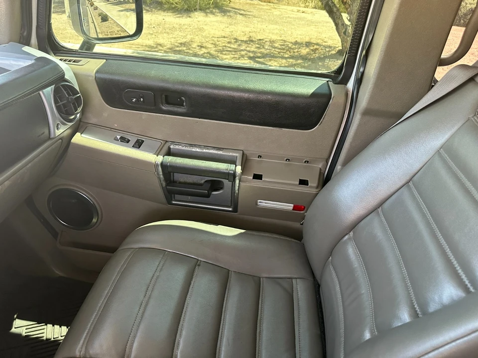 2003 Hummer Hummer H2 - Image 15 of 31