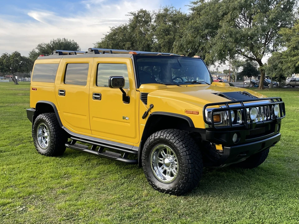 2003 Hummer Hummer H2 - Image 2 of 31