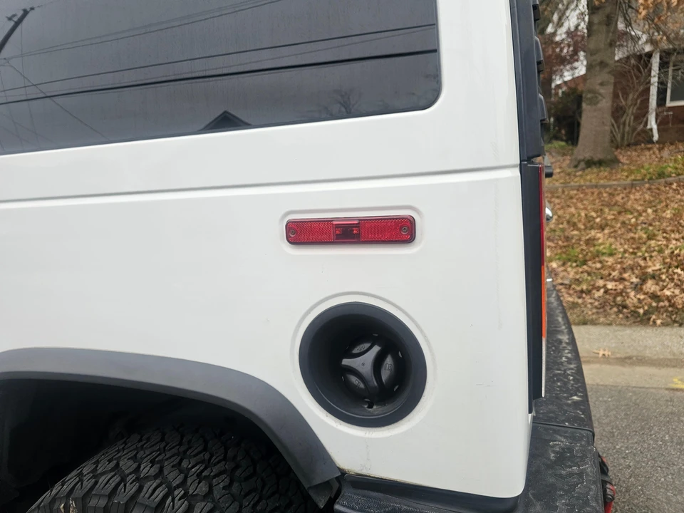 2003 Hummer Hummer H2 - Image 20 of 31