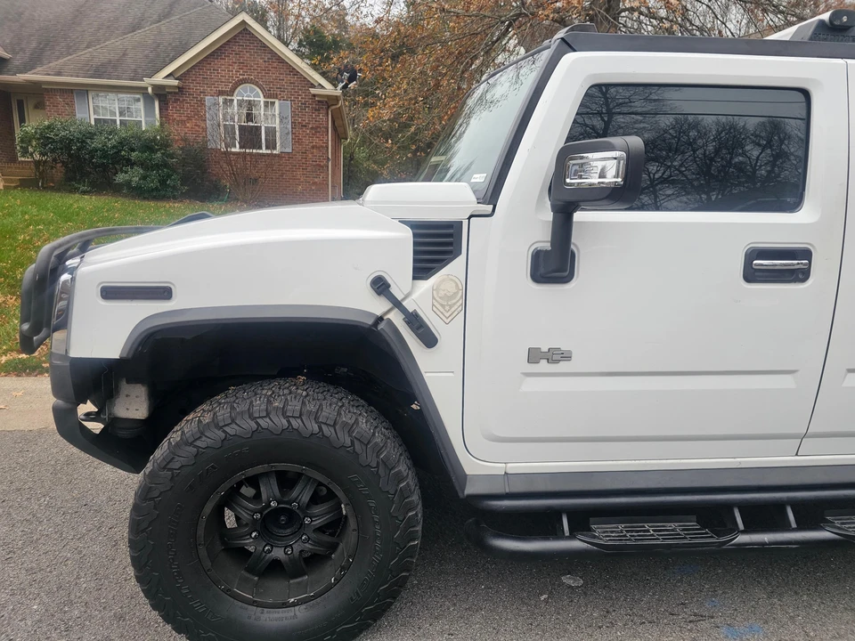 2003 Hummer Hummer H2 - Image 19 of 31