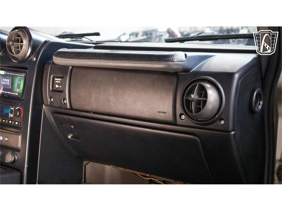 2003 Hummer Hummer H2 - Image 15 of 31
