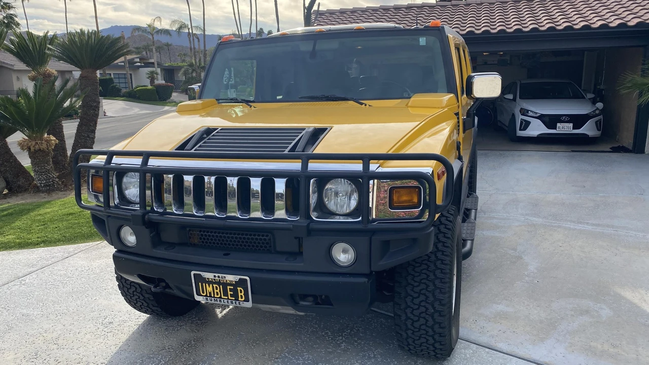 2003 Hummer Hummer H2 - Image 2 of 31