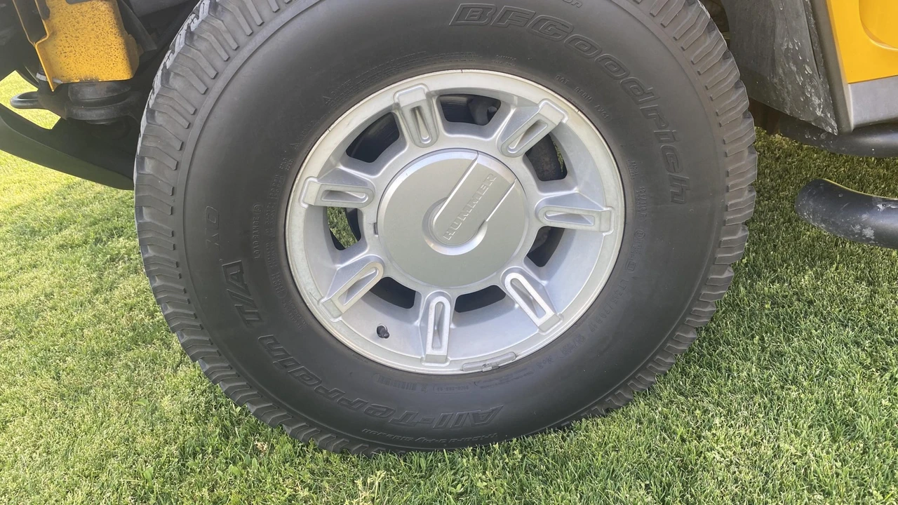 2003 Hummer Hummer H2 - Image 18 of 31
