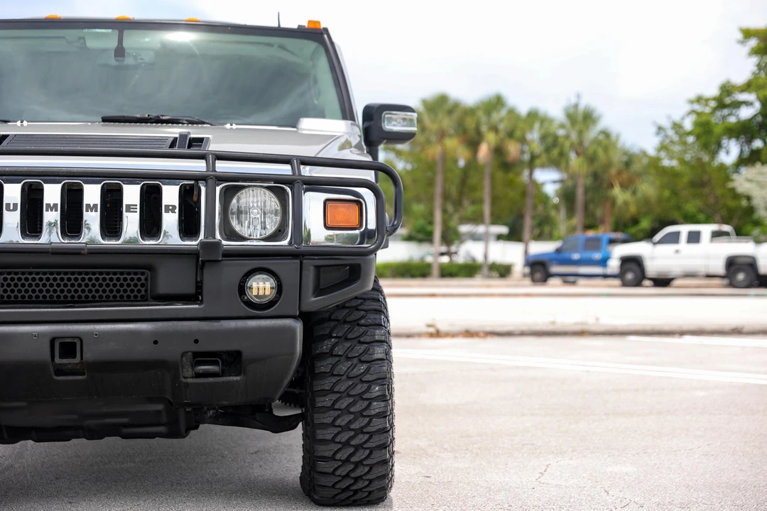 2003 Hummer Hummer H2 - Image 14 of 31