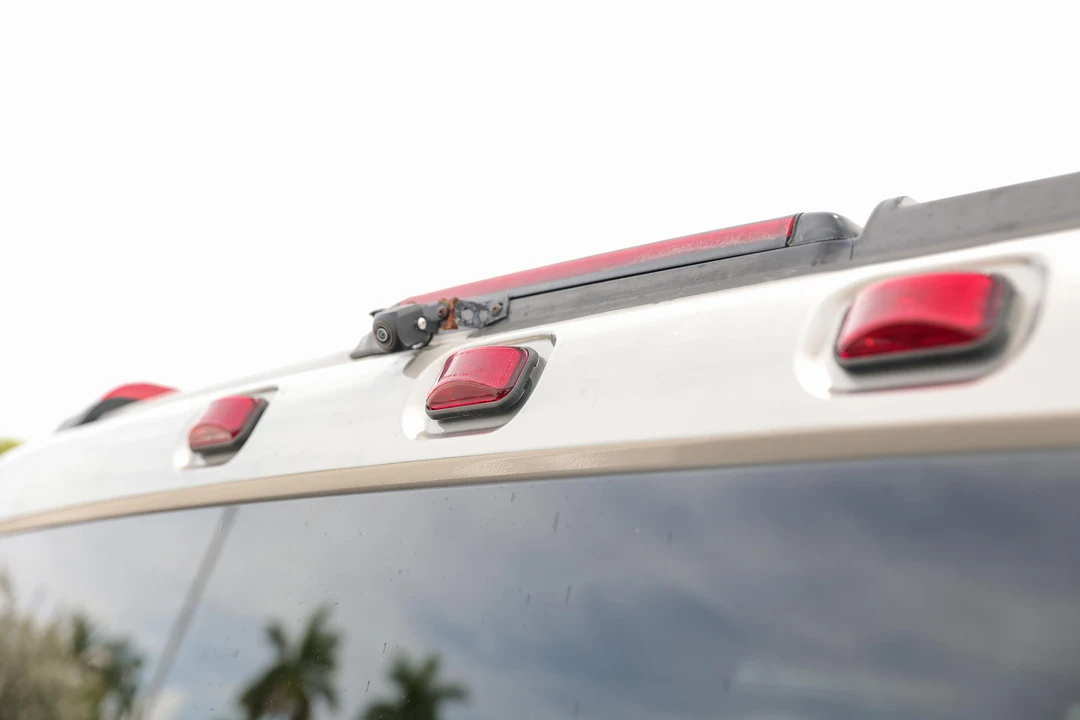 2003 Hummer Hummer H2 - Image 17 of 31