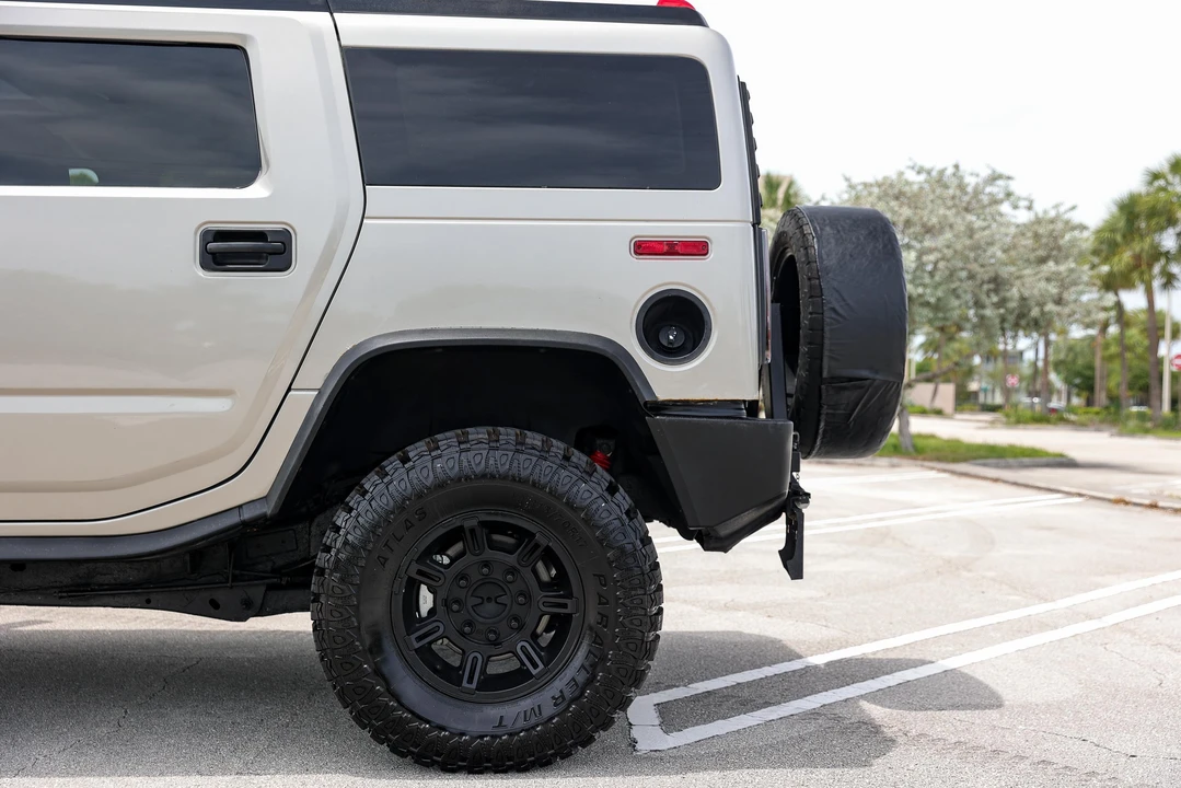 2003 Hummer Hummer H2 - Image 24 of 31