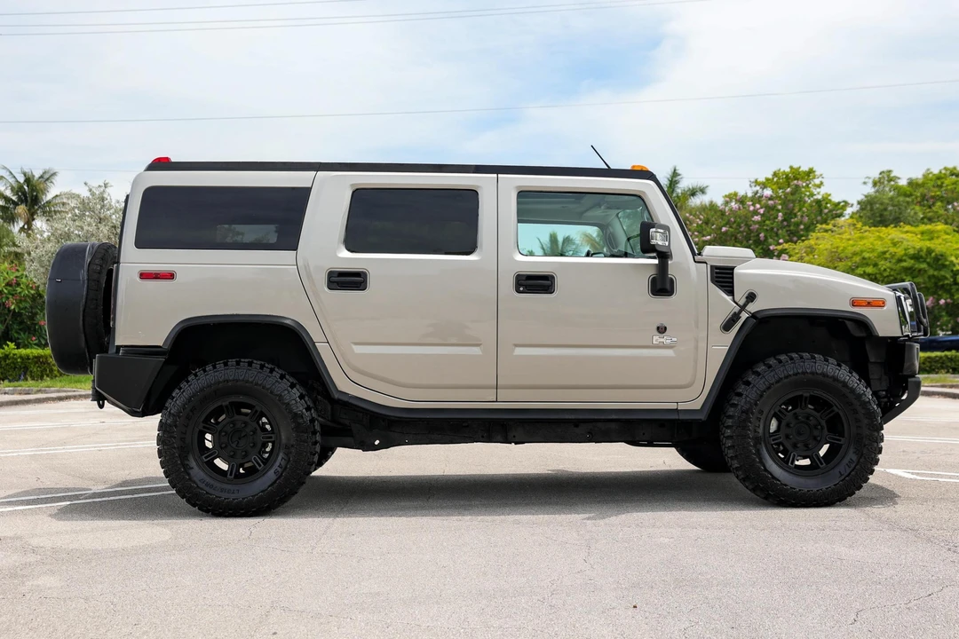 2003 Hummer Hummer H2 - Image 3 of 31