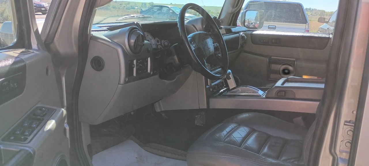 2003 Hummer Hummer H2 - Image 11 of 15