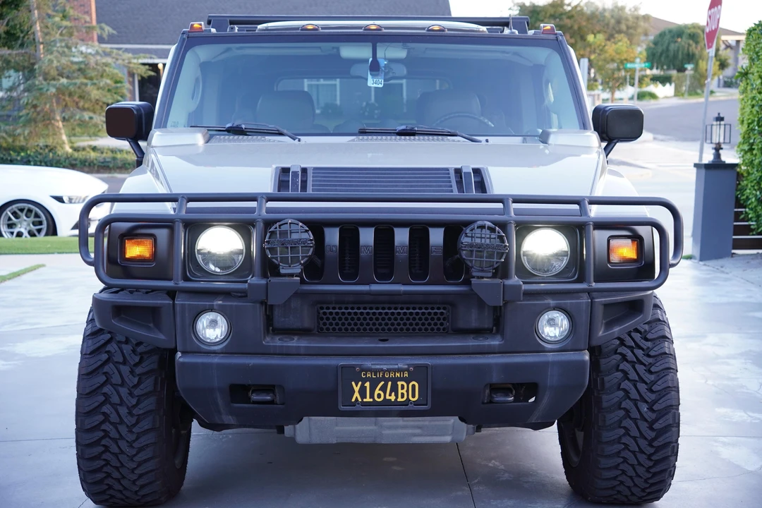 2003 Hummer Hummer H2 - Image 2 of 31
