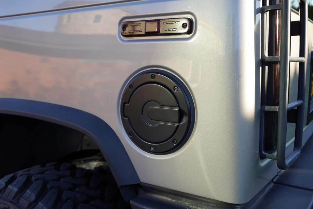 2003 Hummer Hummer H2 - Image 18 of 31